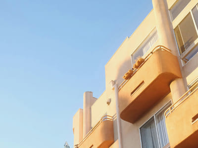 Cómo la Colaboración Local Puede Catapultar tus Inversiones en Bienes Raíces